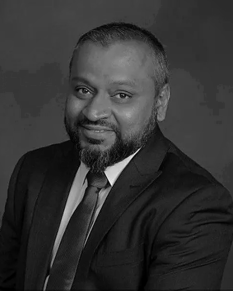 Portrait of Dr. Anas Athar, DDS